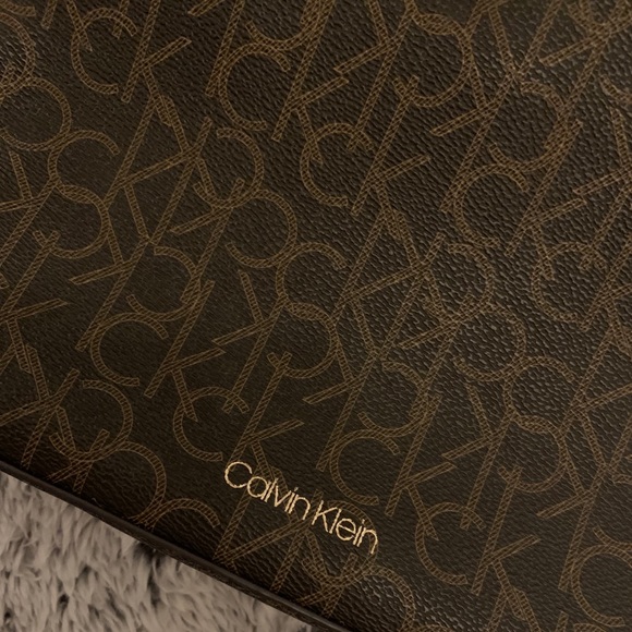 Calvin Klein Purse - Picture 3 of 4